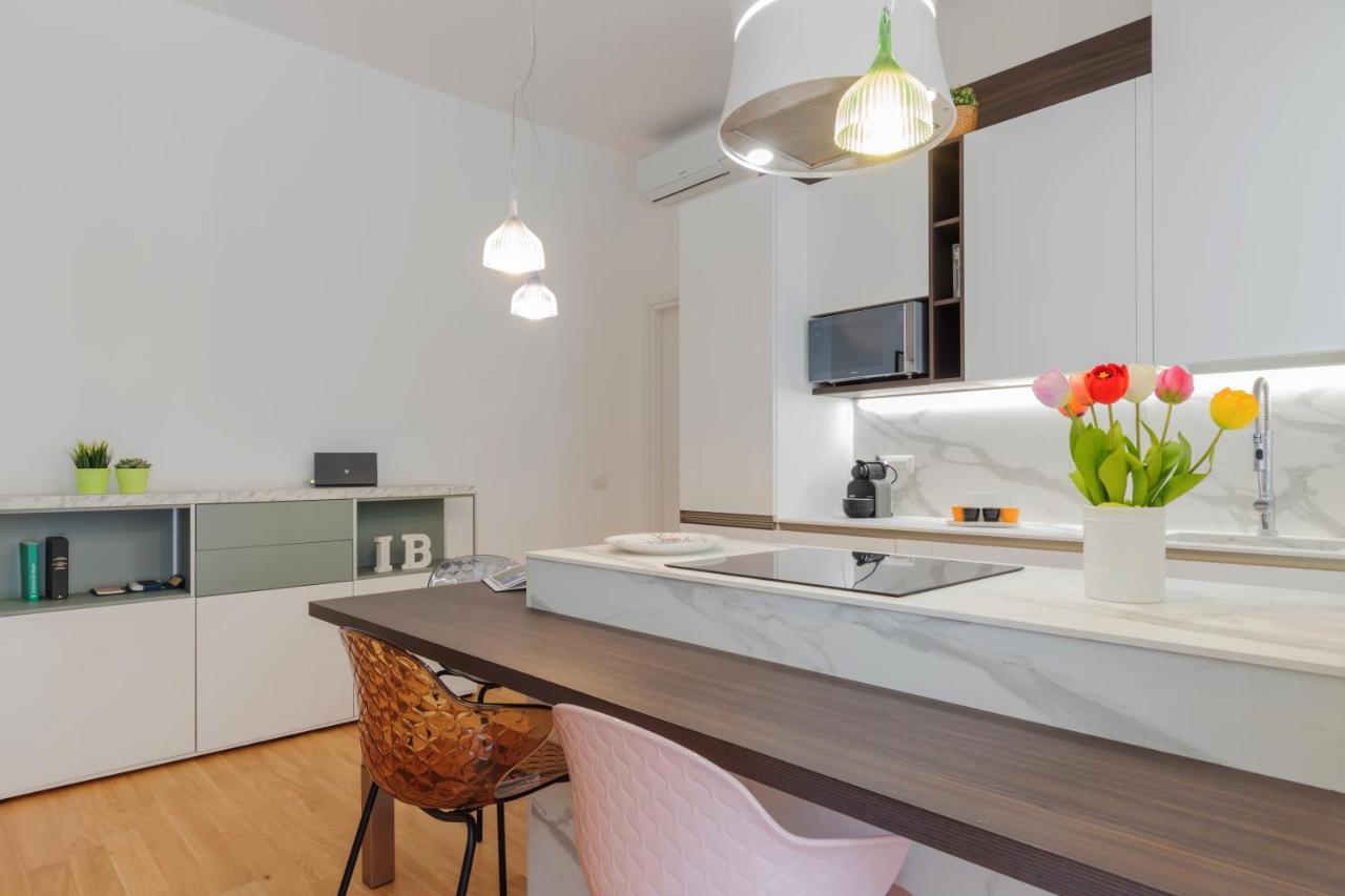 Design Premium Apartment In Center Milan - Homeunity Exterior foto